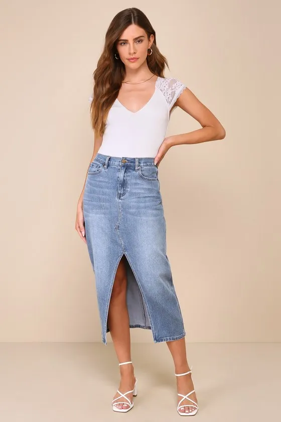 Gorgeous Inclination Ivory Lace Cap Sleeve V-Neck Bodysuit sold by Lulus product image thumbnail 2