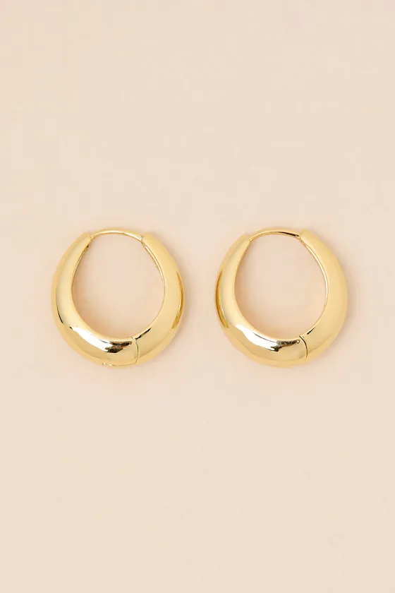 The Marabella Gold Chunky Hoop Earrings sold by Lulus product image thumbnail 3