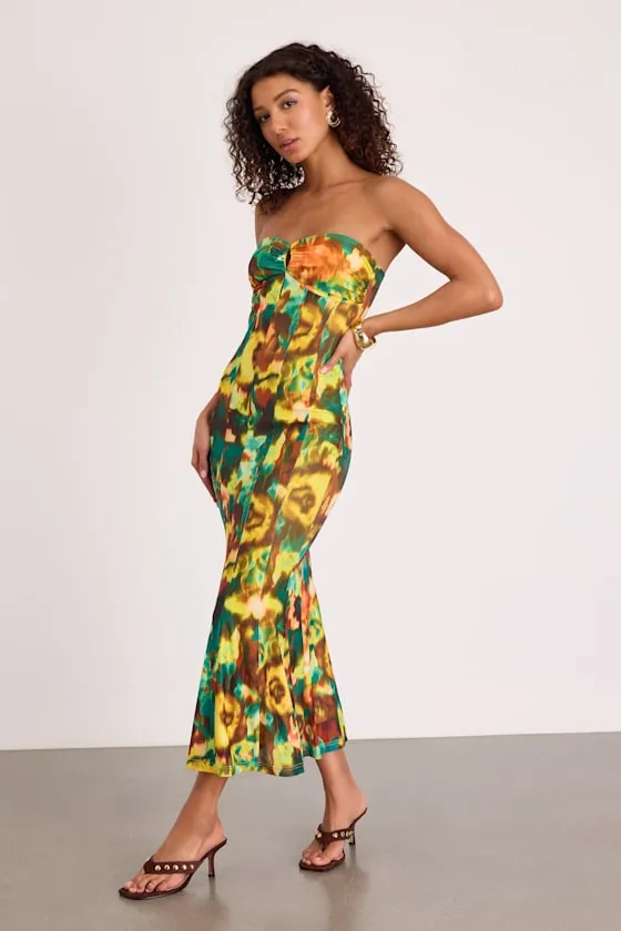 Islay Green Multi Abstract Mesh Strapless Midi Dress sold by Lulus product image thumbnail 4