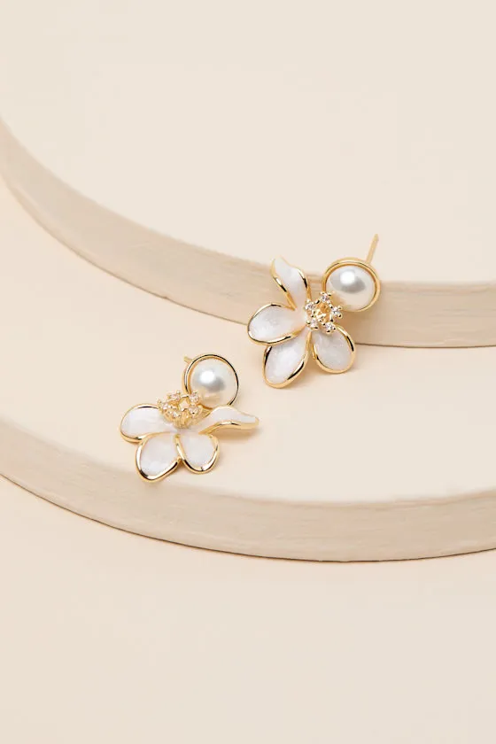 Petula 14KT Gold Pearl Flower Drop Earrings sold by Lulus product image thumbnail 4