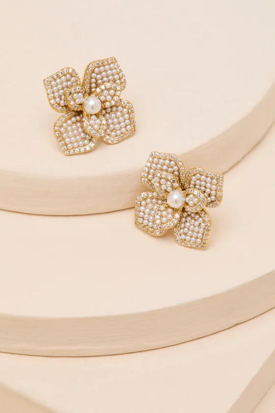 Moxie 14KT Gold Pearl Flower Stud Earrings sold by Lulus product image thumbnail 4