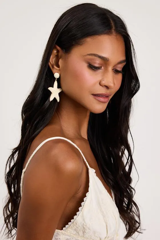 Farris Ivory Raffia Starfish Statement Earrings sold by Lulus product image thumbnail 3