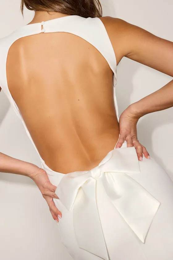 Florentina White Backless Bow Mini Dress sold by Lulus product image thumbnail 3