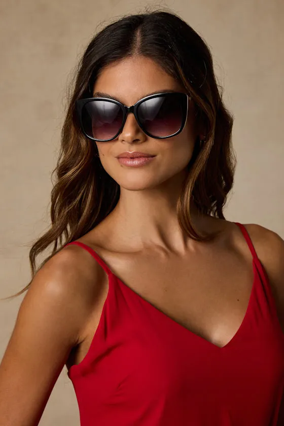 Traya Black Oversized Square Sunglasses sold by Lulus product image thumbnail 3