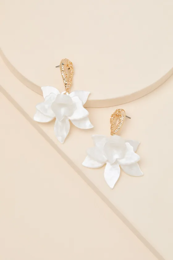Permelia White Flower Statement Earrings sold by Lulus