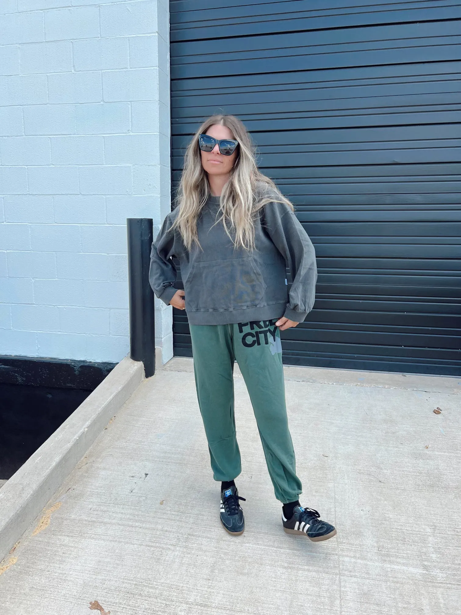 SUPERFLUFF LUX OG sweatpant - Bush sold by Ascot + Hart product image thumbnail 3