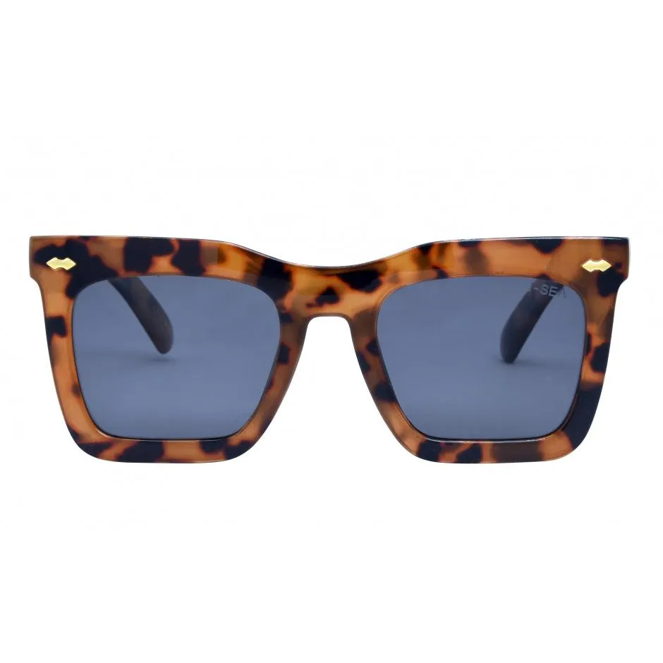 Maverick Sunnies sold by Ascot + Hart product image thumbnail 2