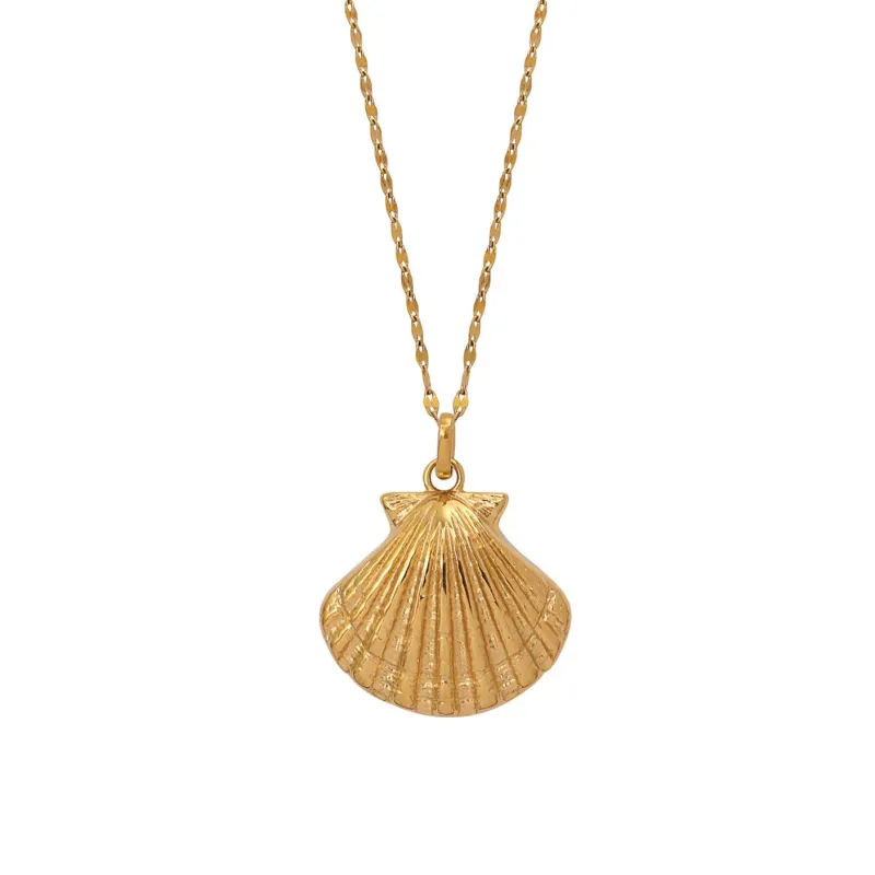 La Sirena Shell Pendant Necklace sold by Ascot + Hart