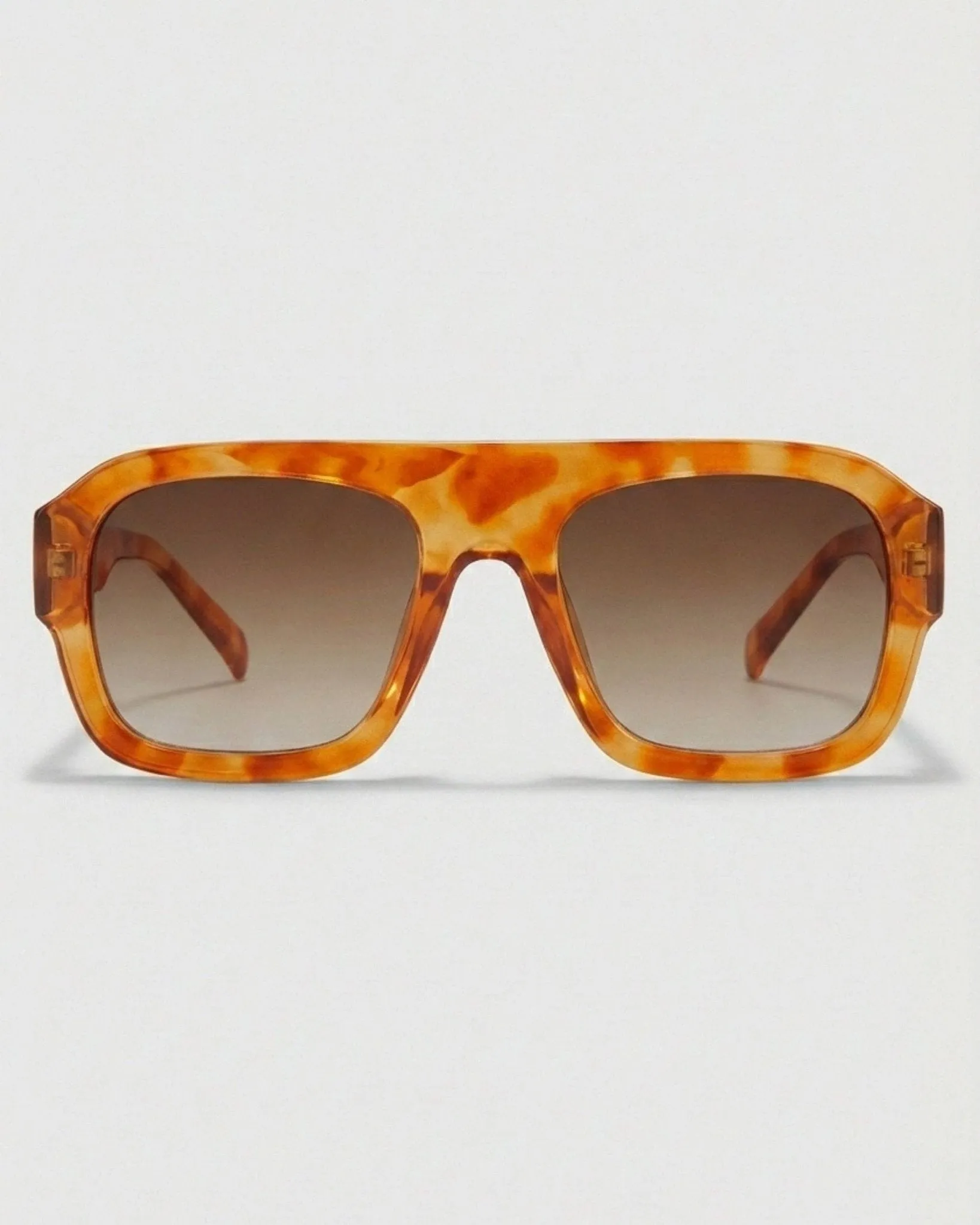 Vesper Sunnies sold by Ascot + Hart product image thumbnail 3