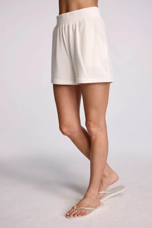 Sundays - Rory Shorts - Coconut Milk made by Sundays