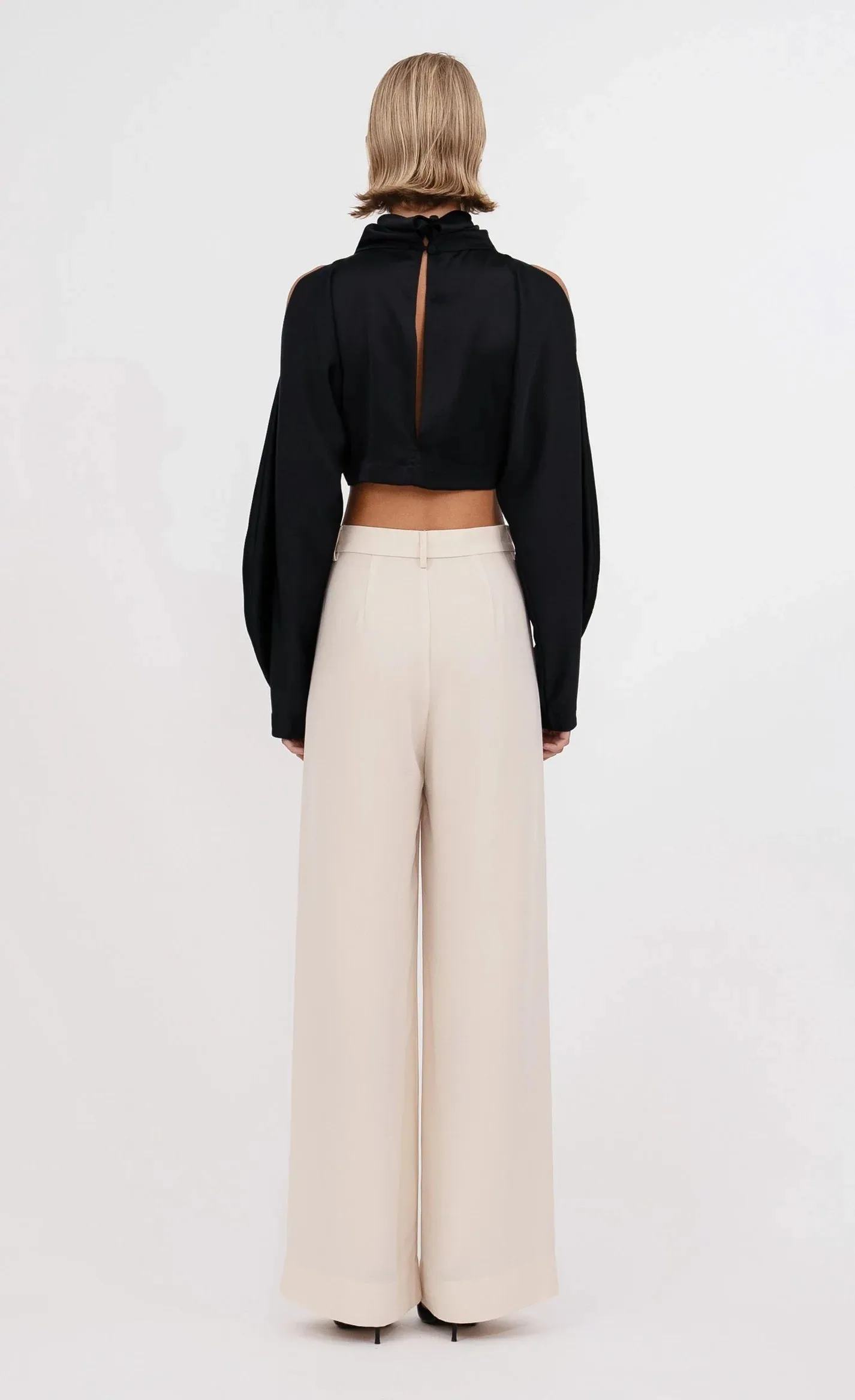 Nonchalant - Melanie Crop - Black sold by Jessie Boutique product image thumbnail 3