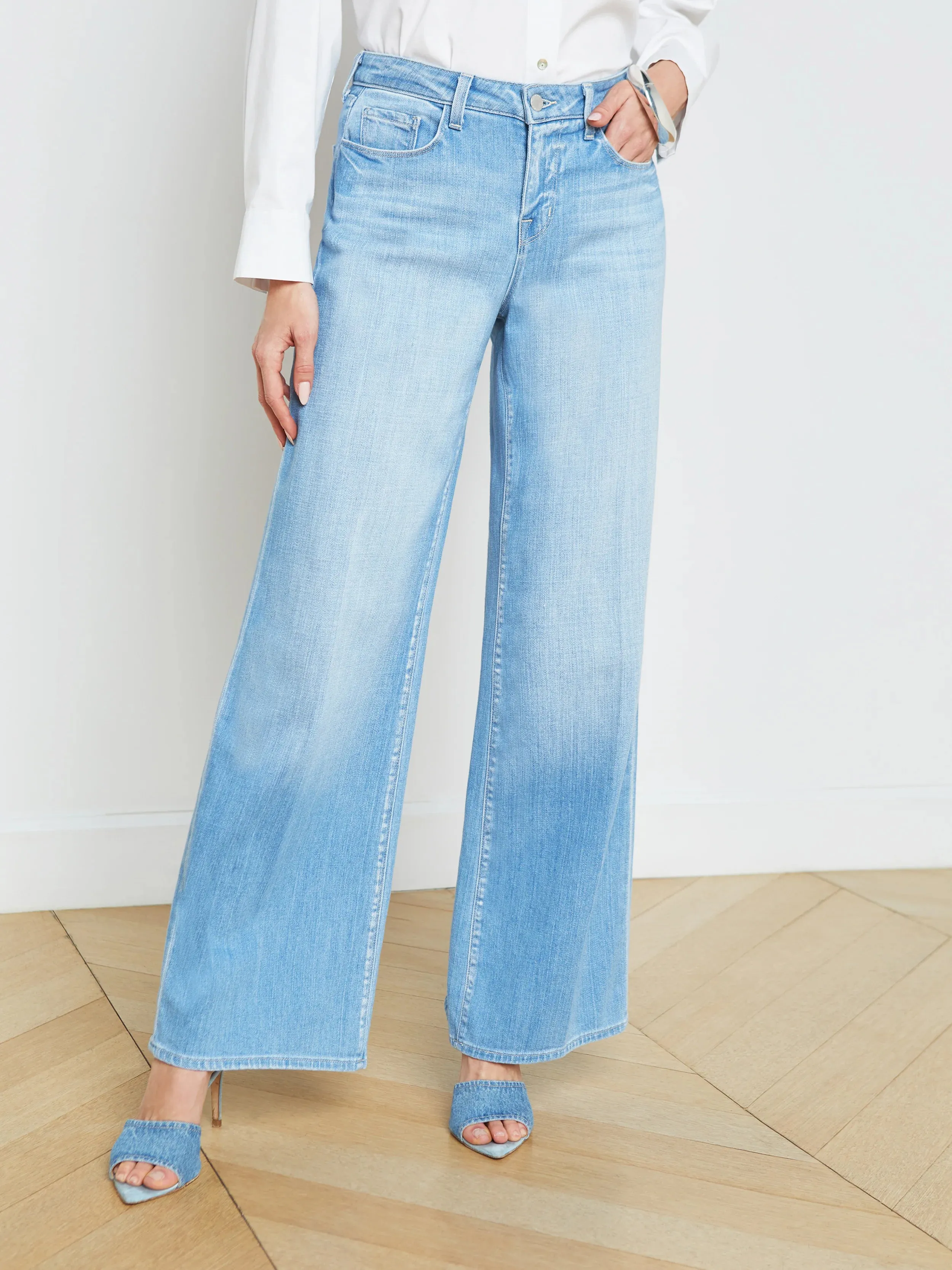 L'agence - Alicent Wide-Leg Jean - Bayview sold by Jessie Boutique product image thumbnail 2