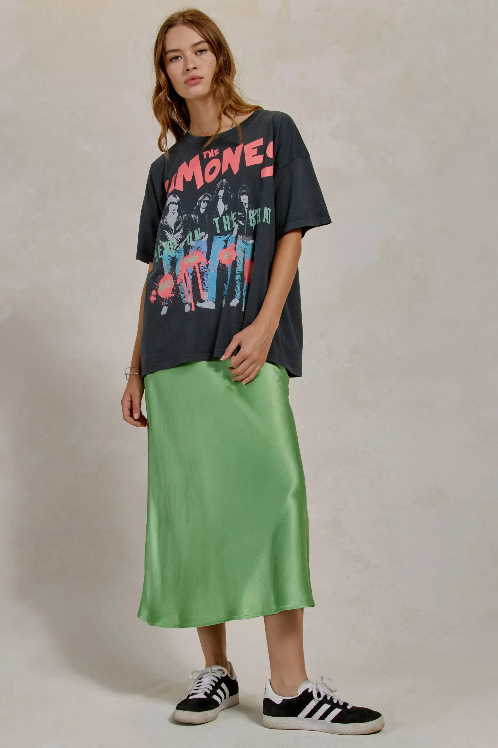 Daydreamer - The Ramones Beat On The Brat Merch Tee - Vintage Black sold by Jessie Boutique product image thumbnail 2