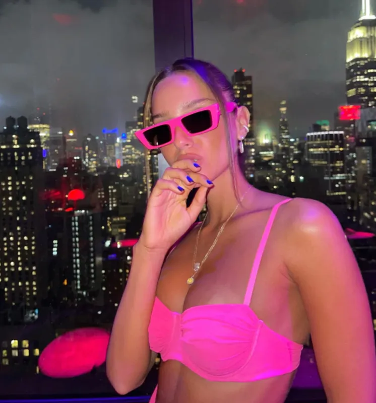 Bananhot - Agam Top - Fuschia sold by Jessie Boutique