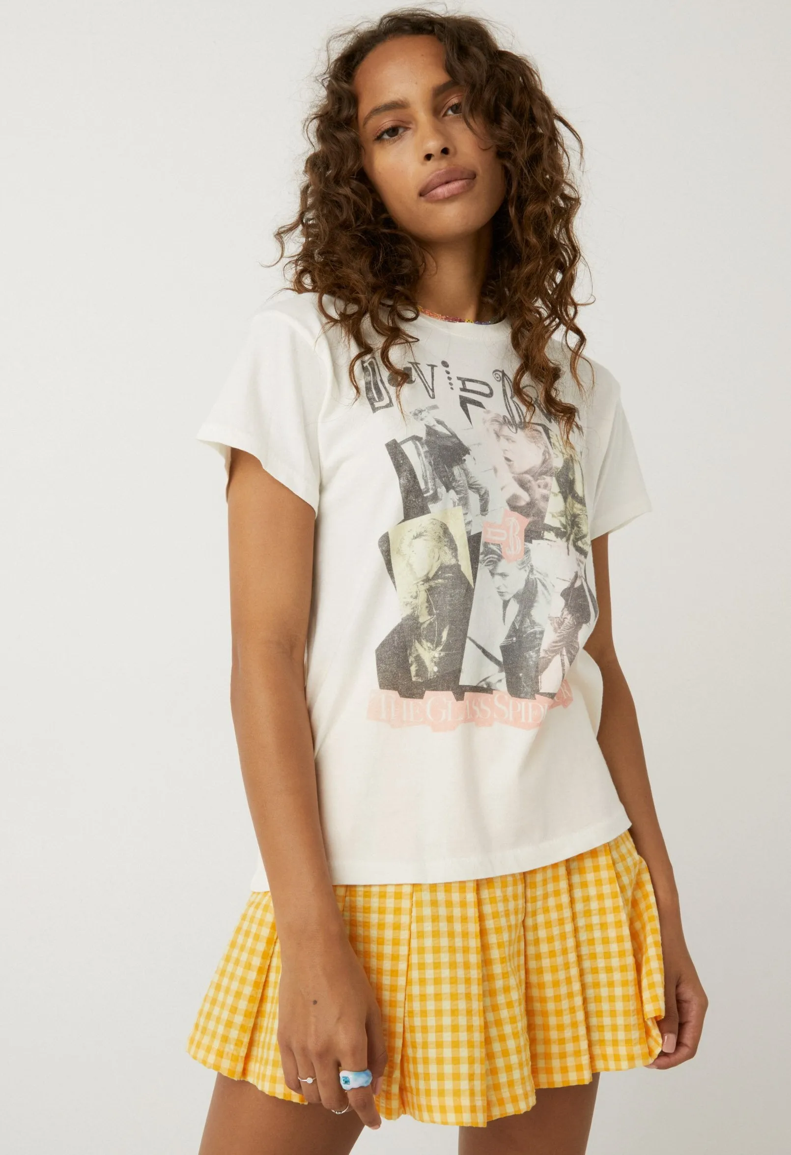 Daydreamer - David Bowie 1967 Tour Tee - Vintage White sold by Jessie Boutique product image thumbnail 3