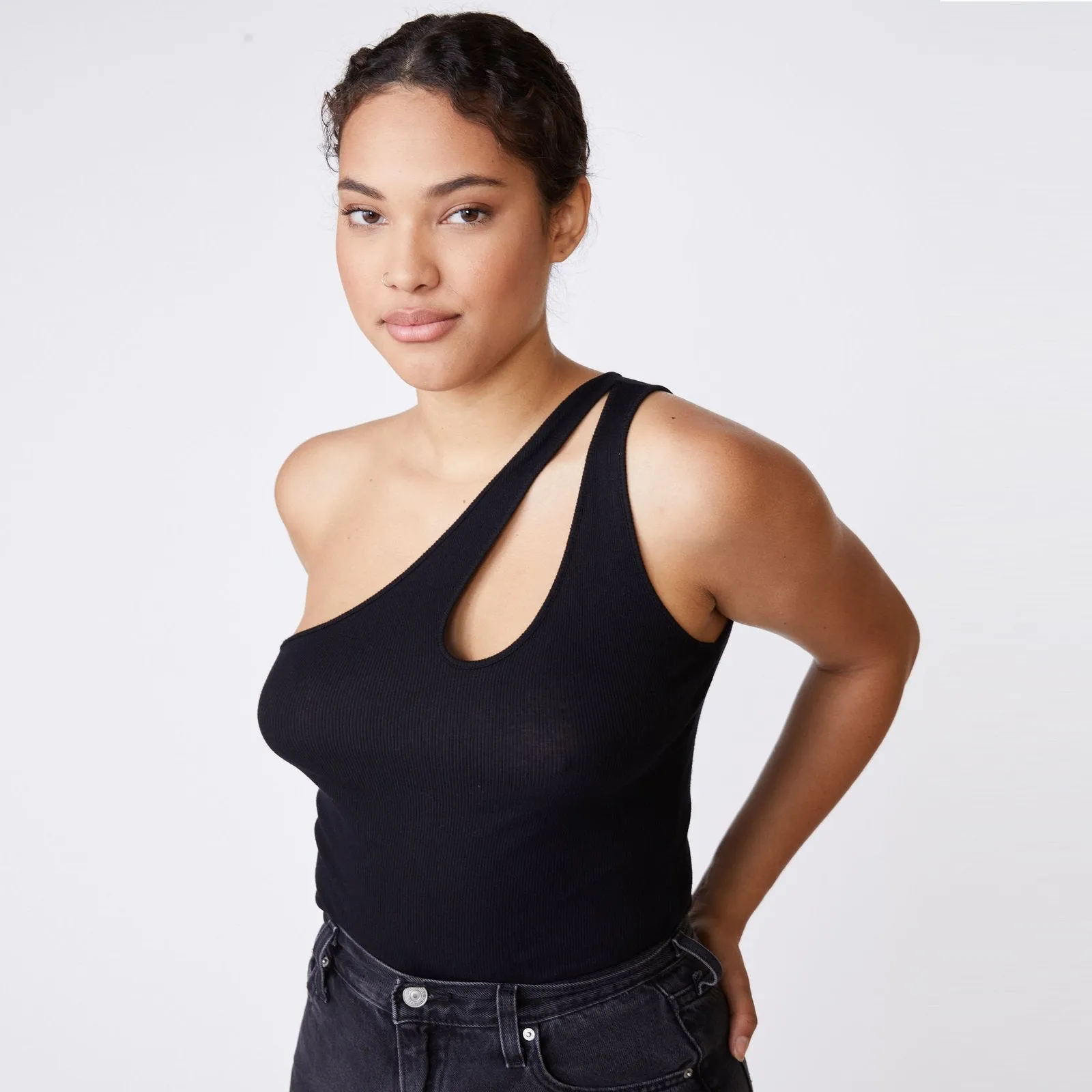 Monrow - Cutout One Shoulder Bodysuit In Multiple Colors sold by Jessie Boutique