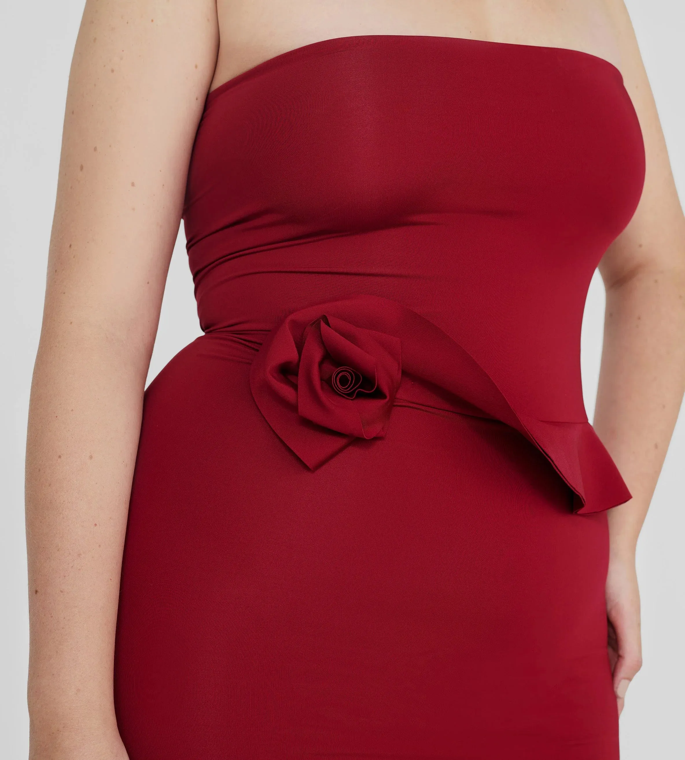 Maygel Coronel - Caracola Dress - Carmesi sold by Jessie Boutique product image thumbnail 2