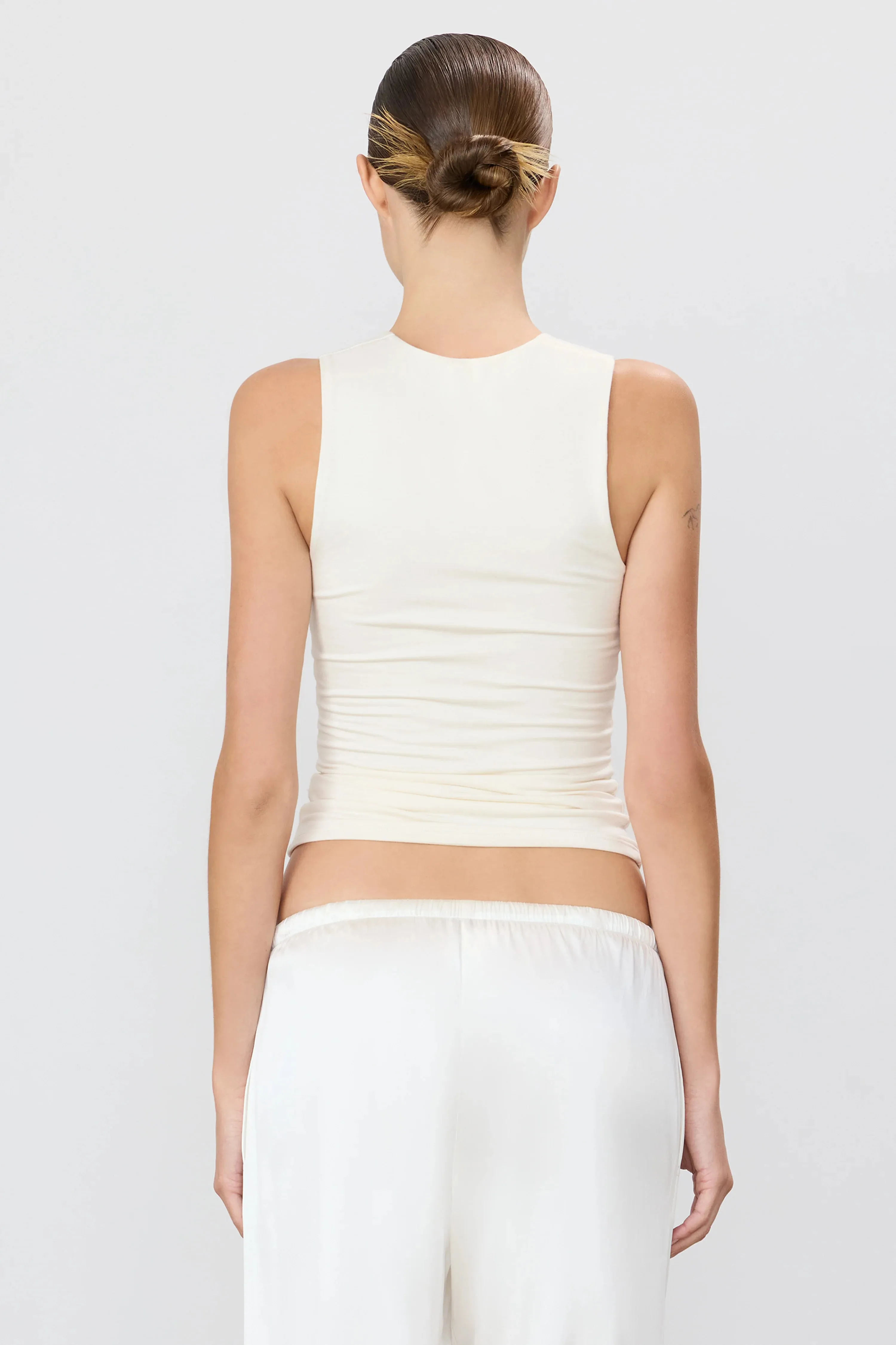 Eterne - Sleeveless Crewneck Top - Ivory sold by Jessie Boutique product image thumbnail 2