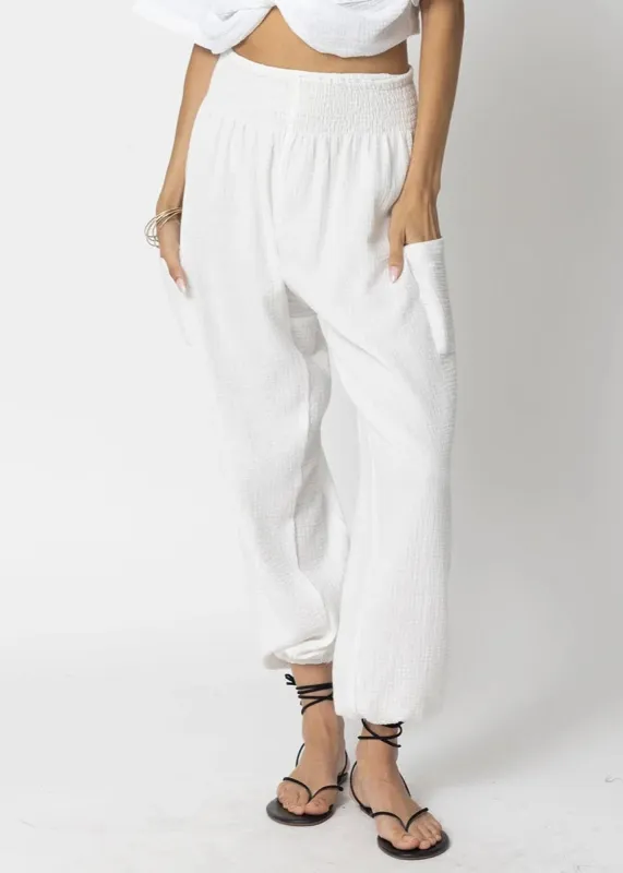 Stillwater - Double Gauze Cargo Beach Pant - White sold by Jessie Boutique