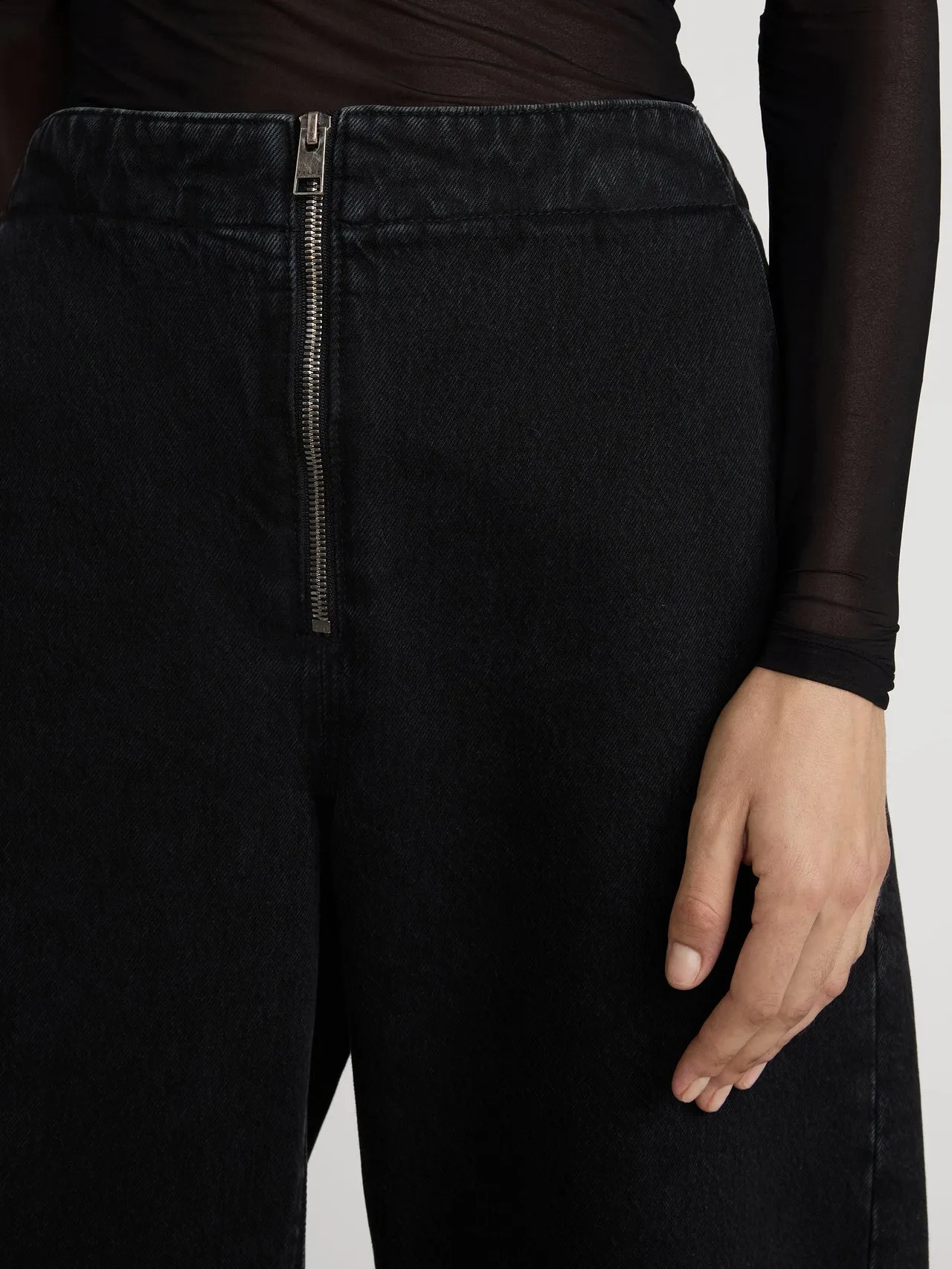 Frame - The Zip Jean - Sutro sold by Jessie Boutique product image thumbnail 2