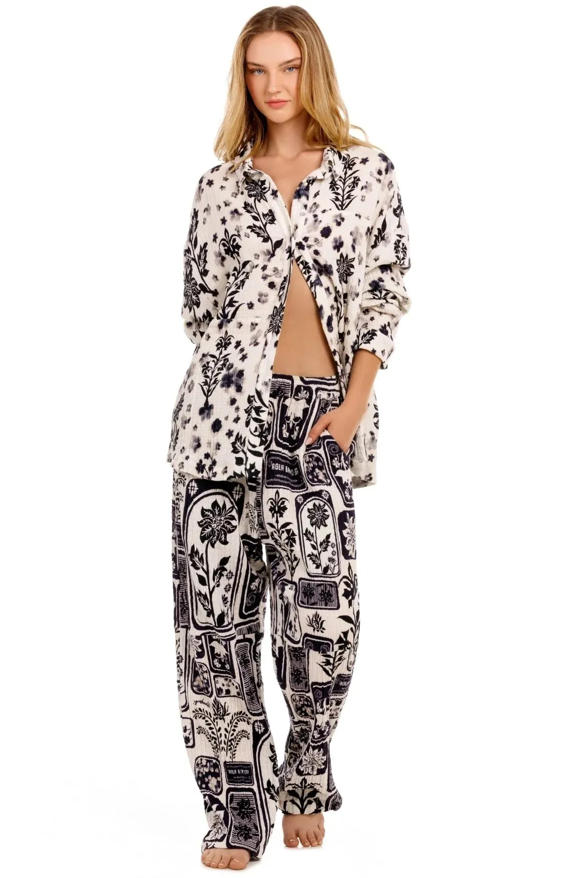 Aguabendita - Frank Batik Pants - Multicolor sold by Jessie Boutique product image thumbnail 3