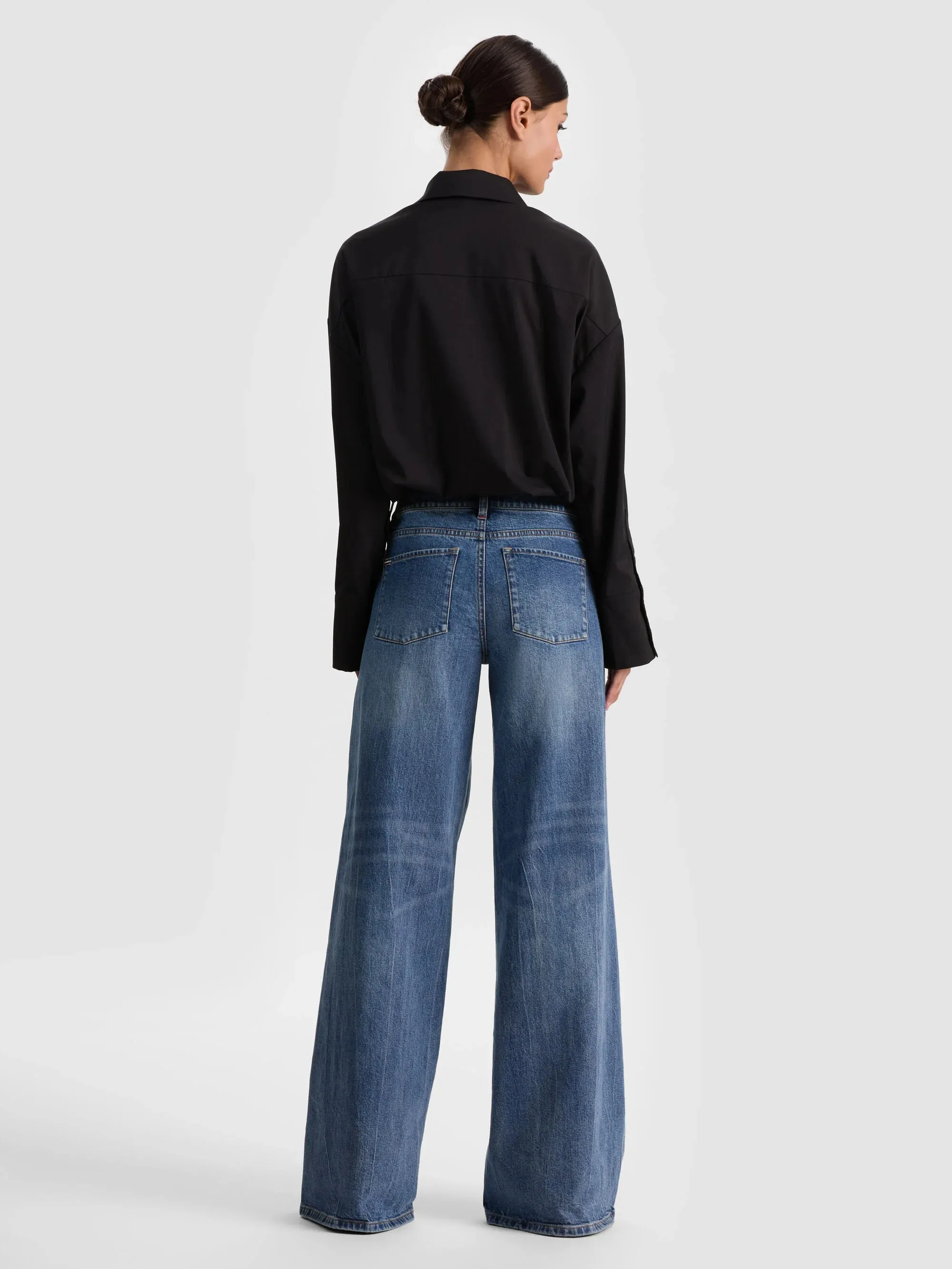 Alice + Olivia - Tobie Cinched Button Down - Black sold by Jessie Boutique product image thumbnail 3