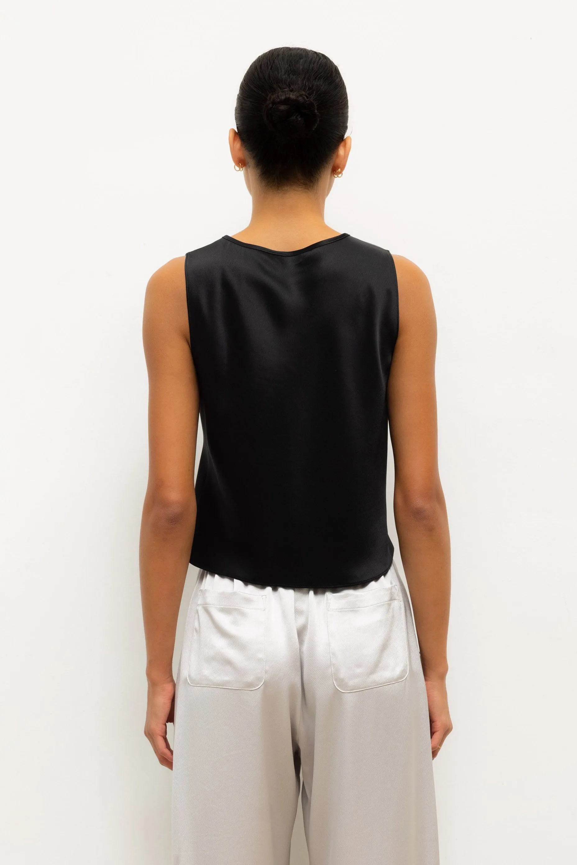 Leset - Barb V Neck Shell - Black sold by Jessie Boutique product image thumbnail 4