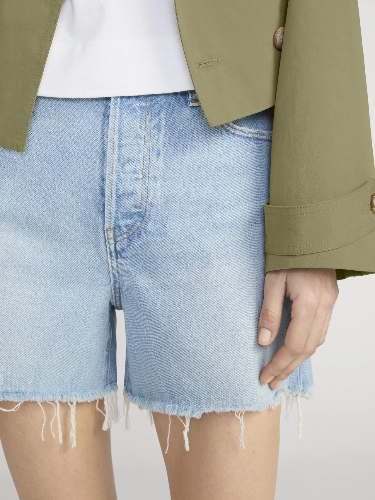 Frame - The Everyday Short - Swindle sold by Jessie Boutique product image thumbnail 2