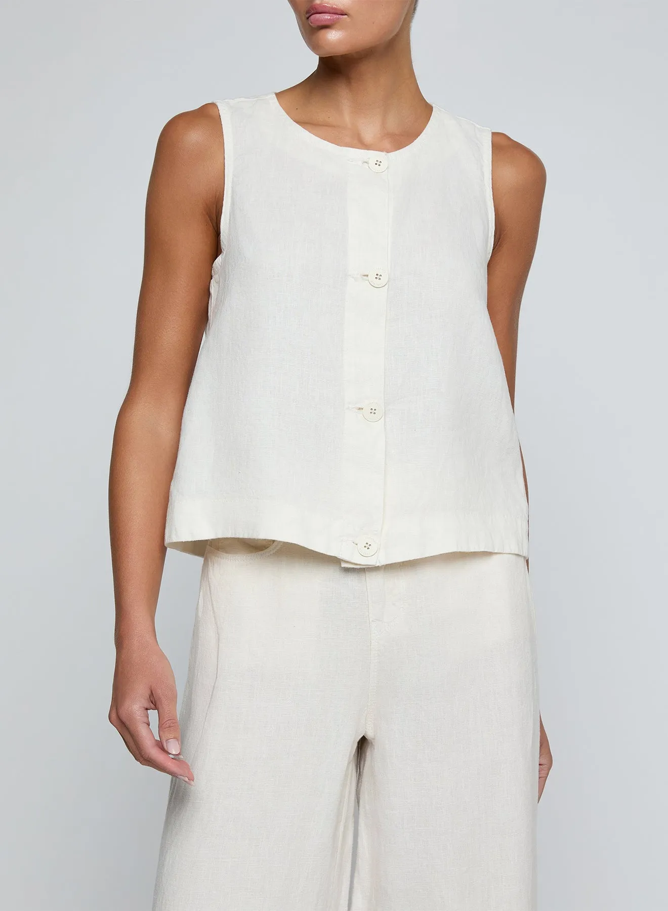L'agence - Foster Top - Vintage White sold by Jessie Boutique