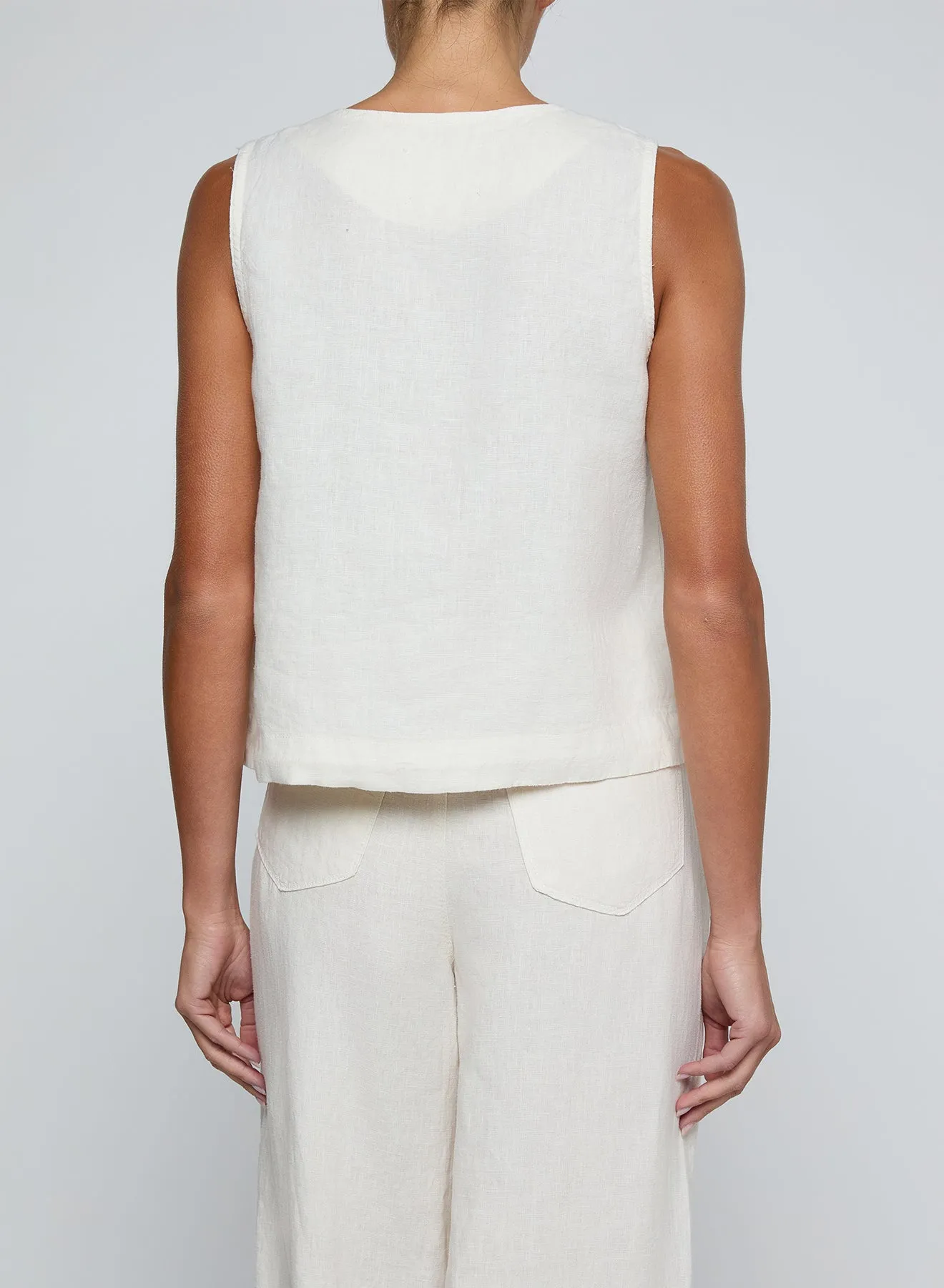 L'agence - Foster Top - Vintage White sold by Jessie Boutique product image thumbnail 2