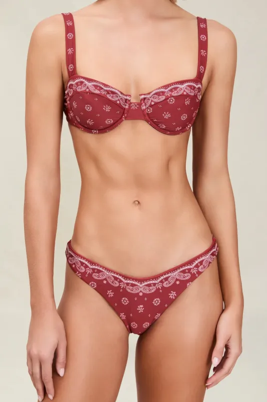 Devon Windsor - Larissa Bottom - Merlot made by Devon Windsor