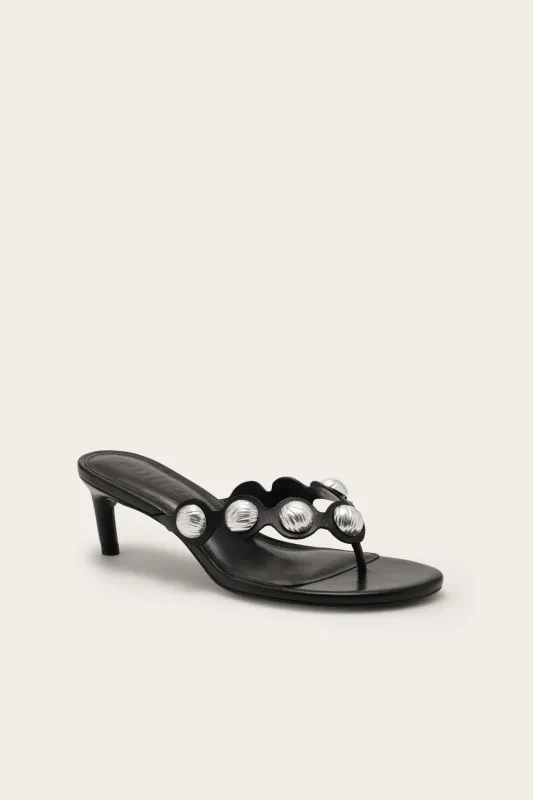 Cult Gaia - Anora Sandal - Black made by Cult Gaia