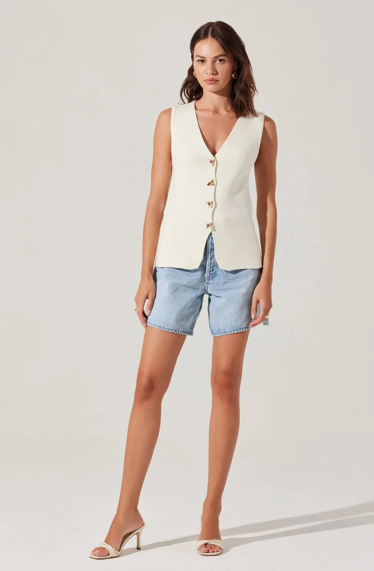 Jayce Top sold by Kins Collective product image thumbnail 4