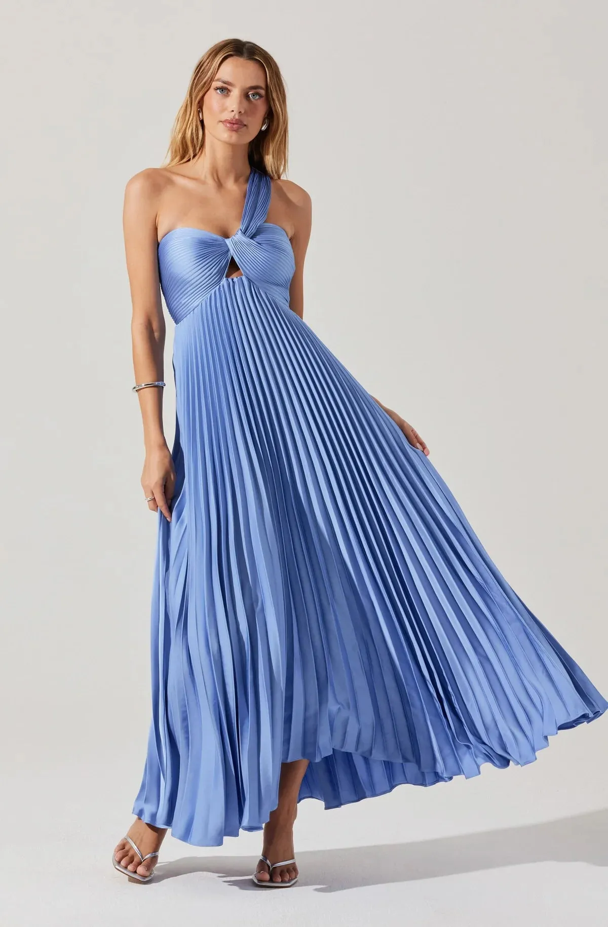 Rasya Pleated Maxi Dress ASTR sold by Kins Collective product image thumbnail 2