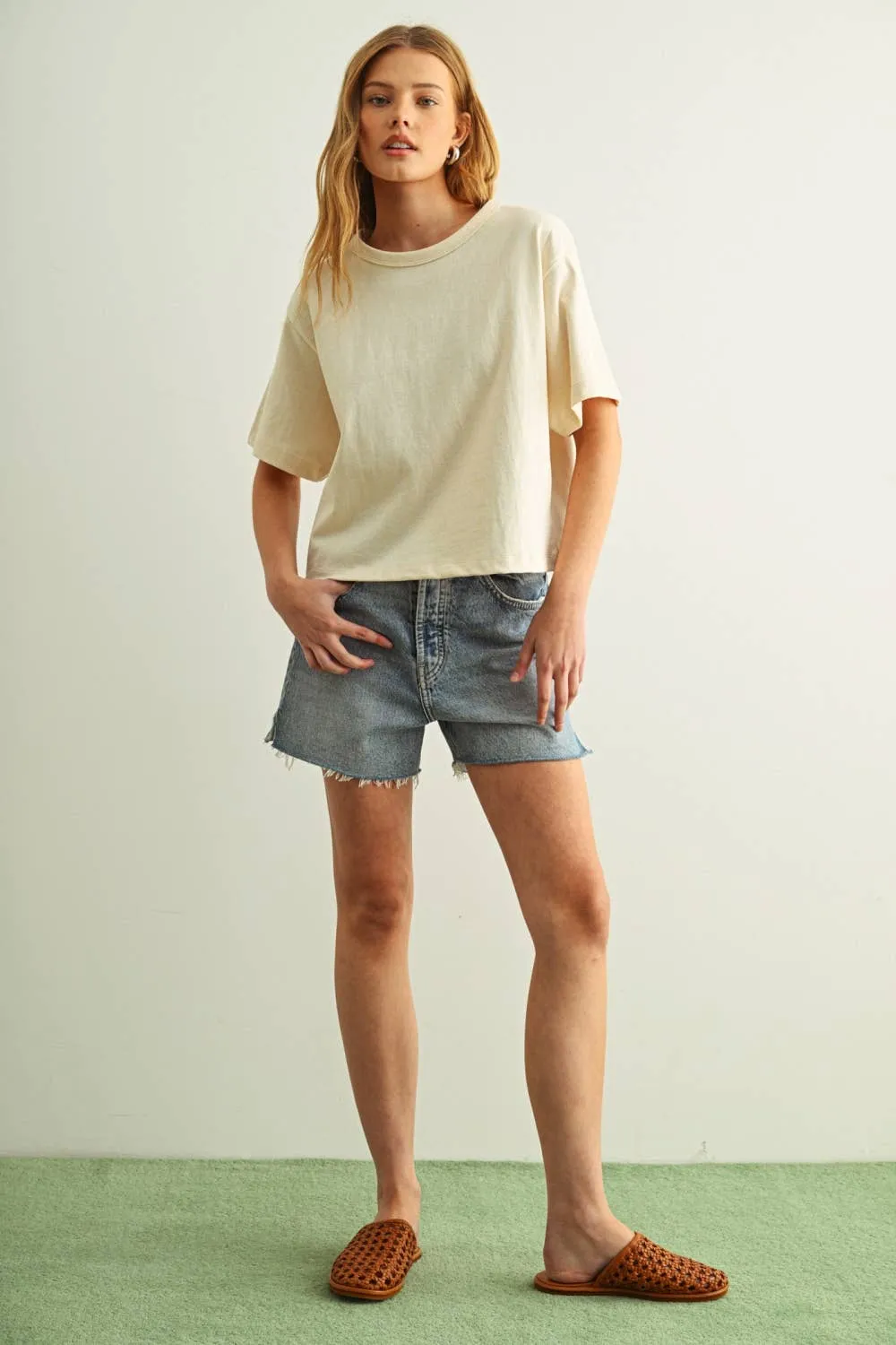 Linen Tee sold by Kins Collective product image thumbnail 5