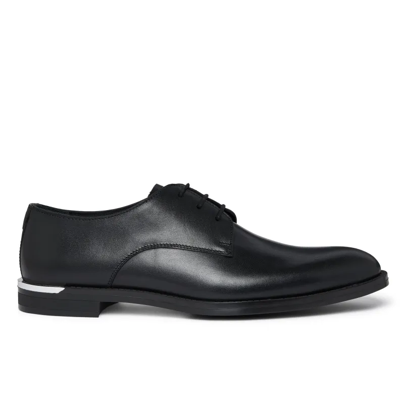 Sebastian Derby Black sold by Mallet