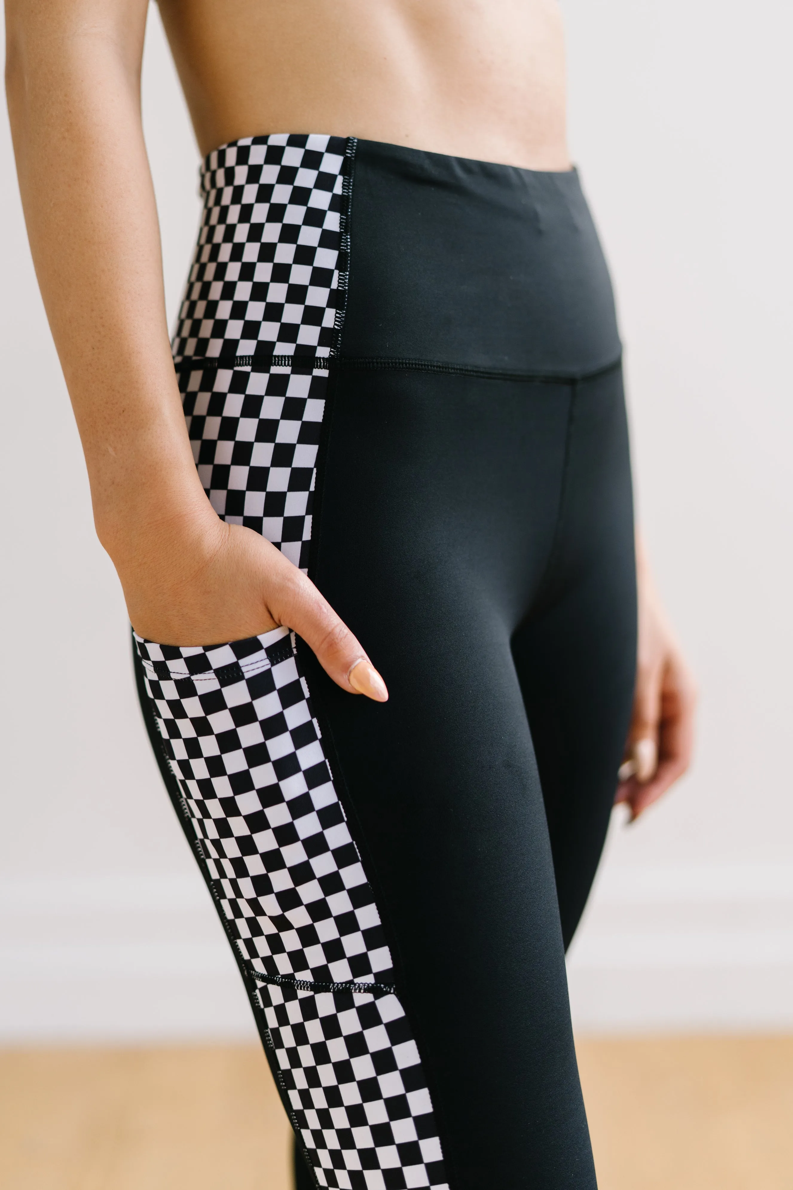 Inspire Leggings - B&W Checkered | MT SPORT sold by Maven Thread product image thumbnail 4