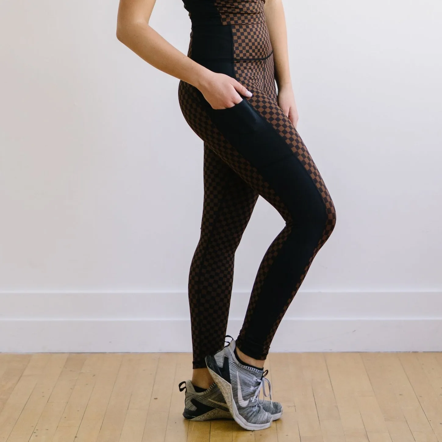 Inspire Leggings - Brown Checkered | MT SPORT sold by Maven Thread