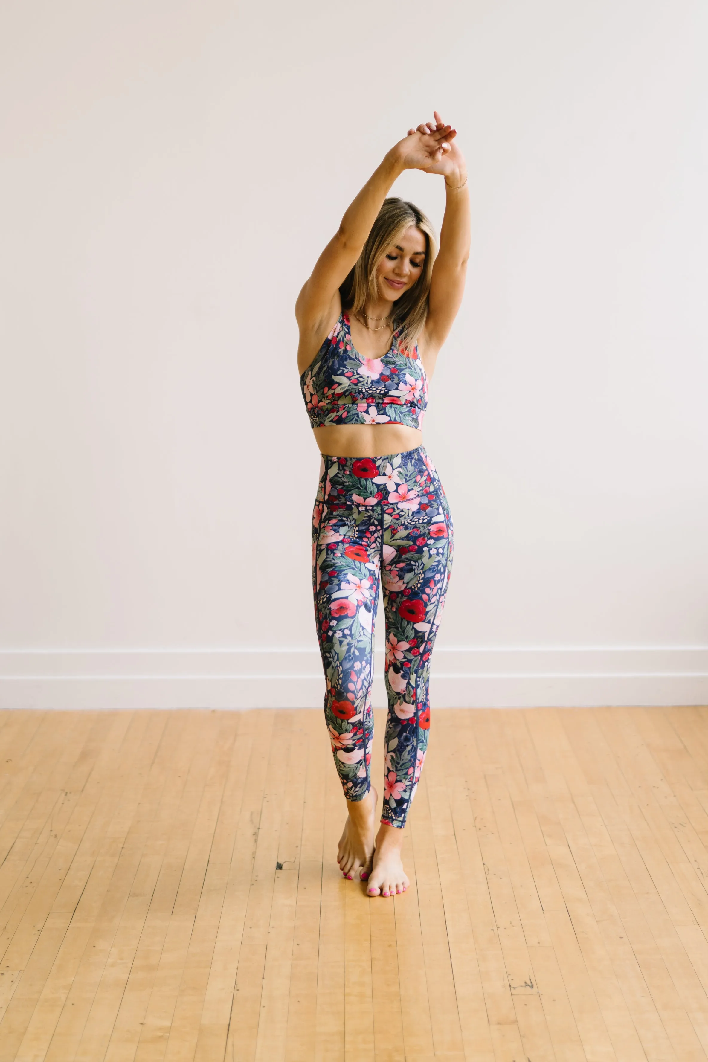 Inspire Leggings - Eden Floral | MT SPORT sold by Maven Thread product image thumbnail 3