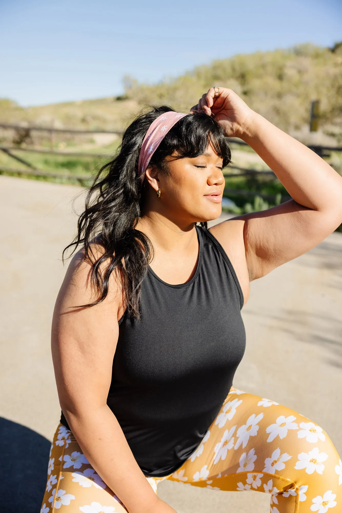 DAISY - 2'' Headband sold by Maven Thread product image thumbnail 4