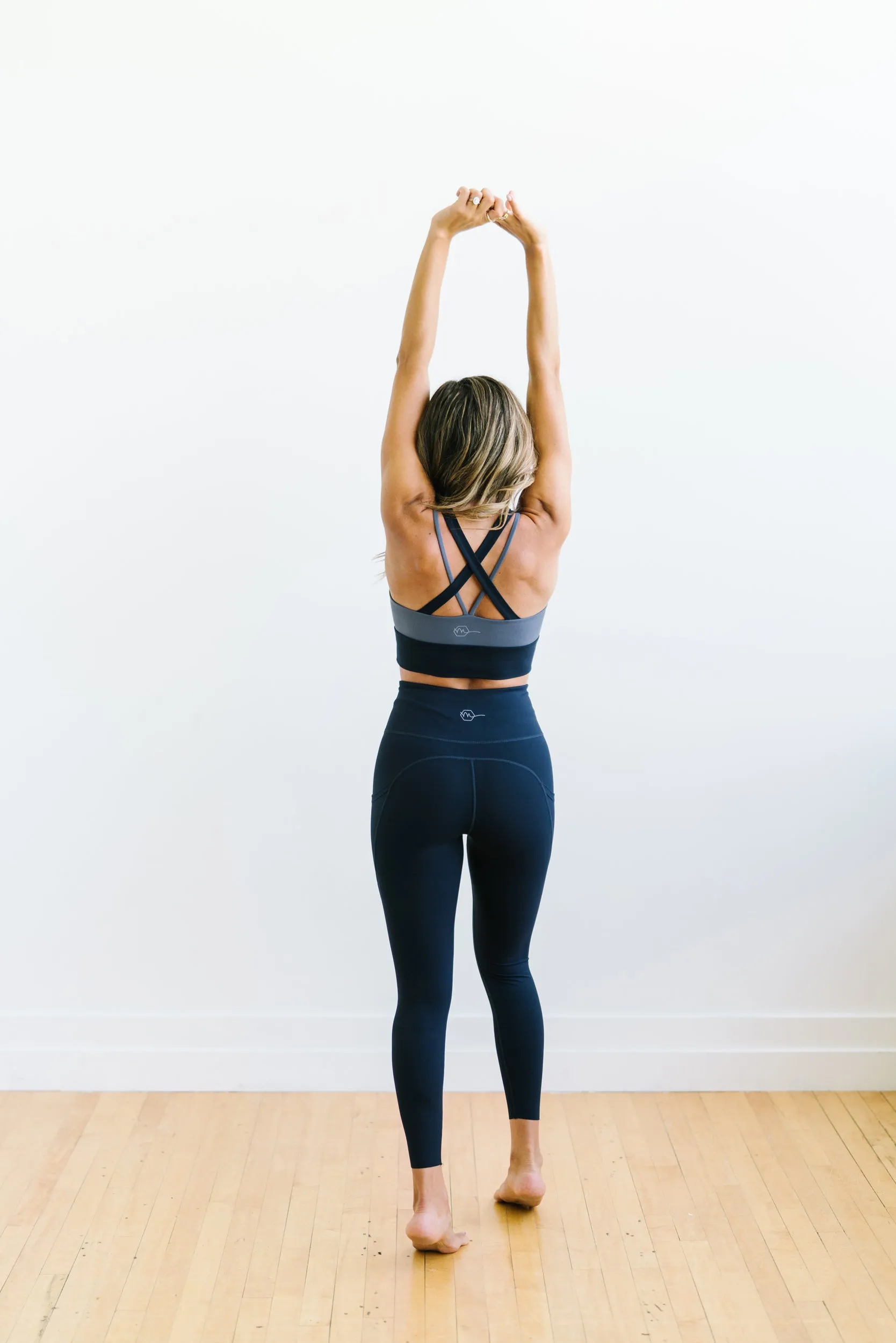 Focus Leggings - Navy | MT LUXE sold by Maven Thread product image thumbnail 2