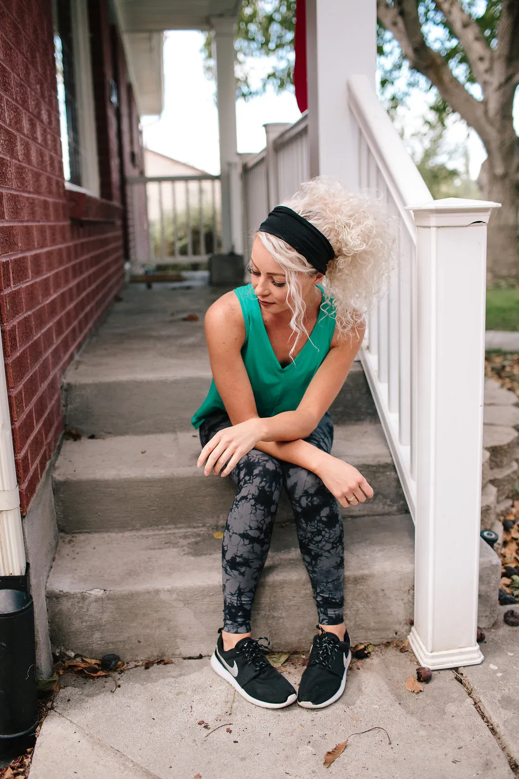 BLACK BASICS - 4'' Headband sold by Maven Thread product image thumbnail 2