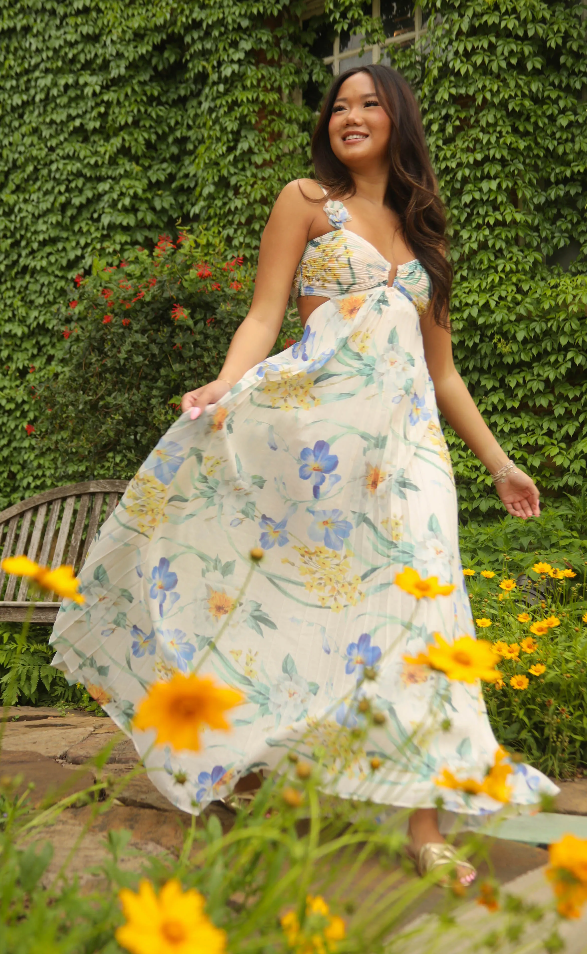 astr: emese dress - blue floral sold by RIFFRAFF product image thumbnail 2