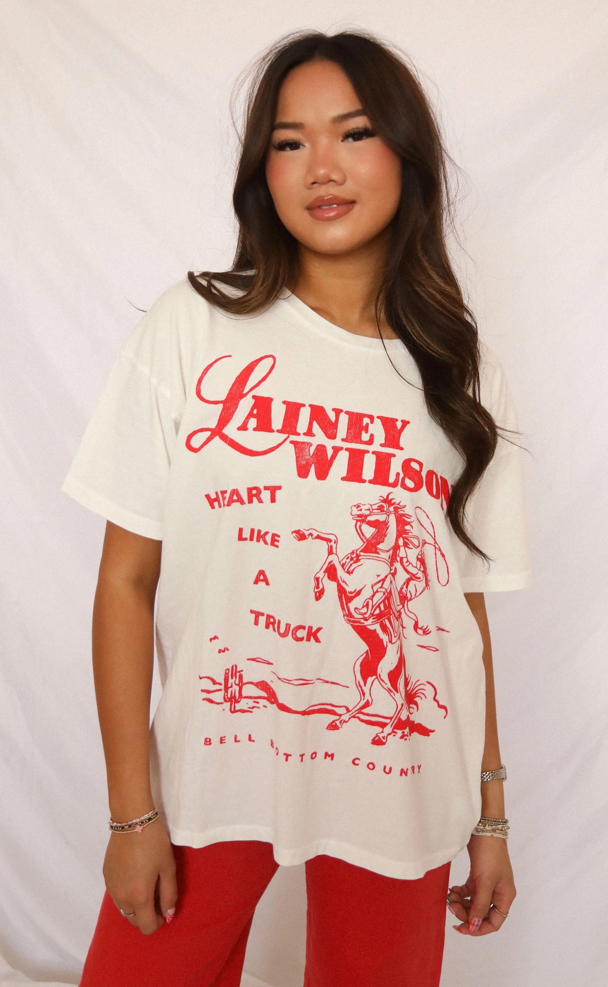 daydreamer: lainey wilson bell bottom country merch tee sold by RIFFRAFF product image thumbnail 2