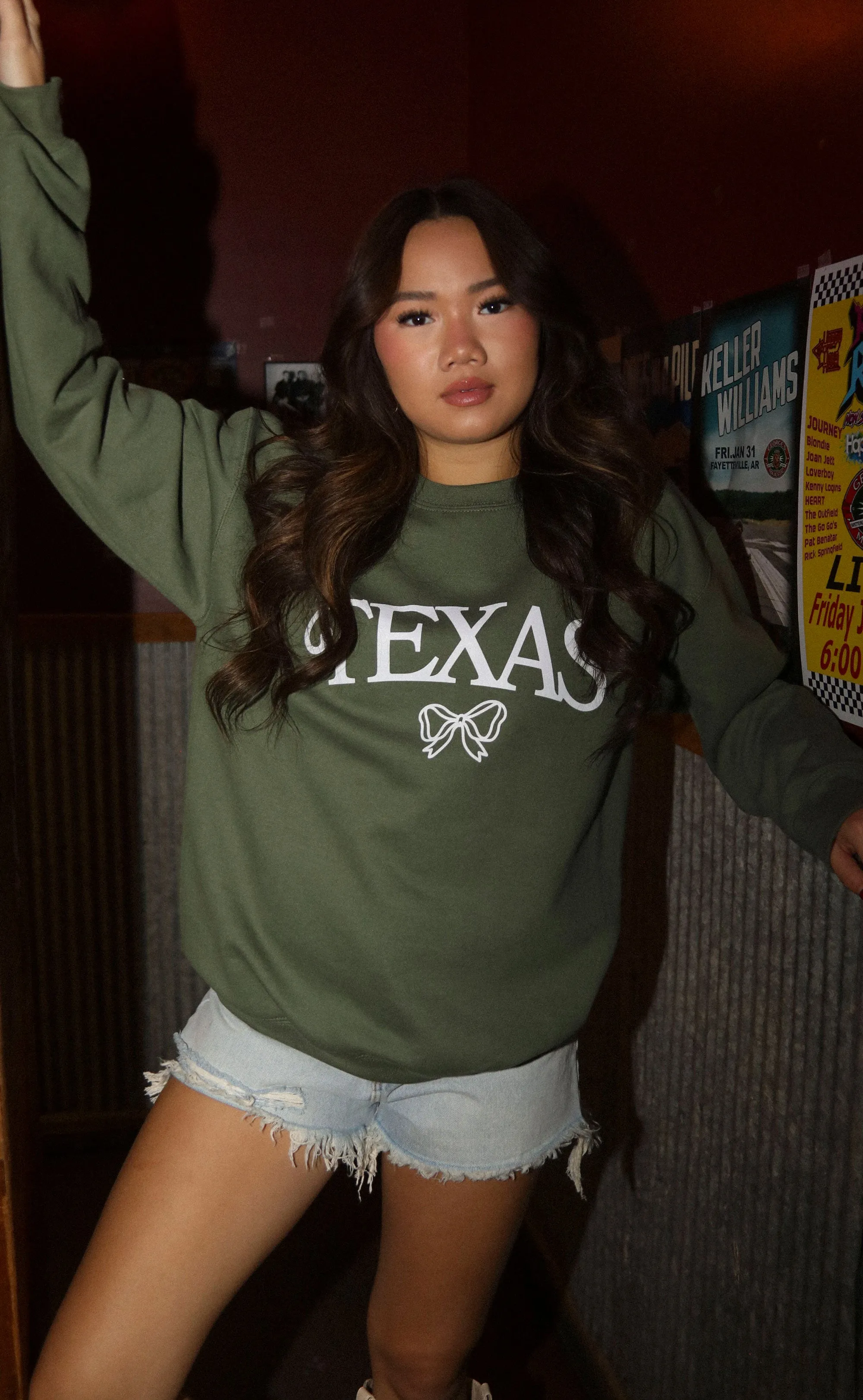 charlie southern: texas bow sweatshirt - green sold by RIFFRAFF product image thumbnail 4