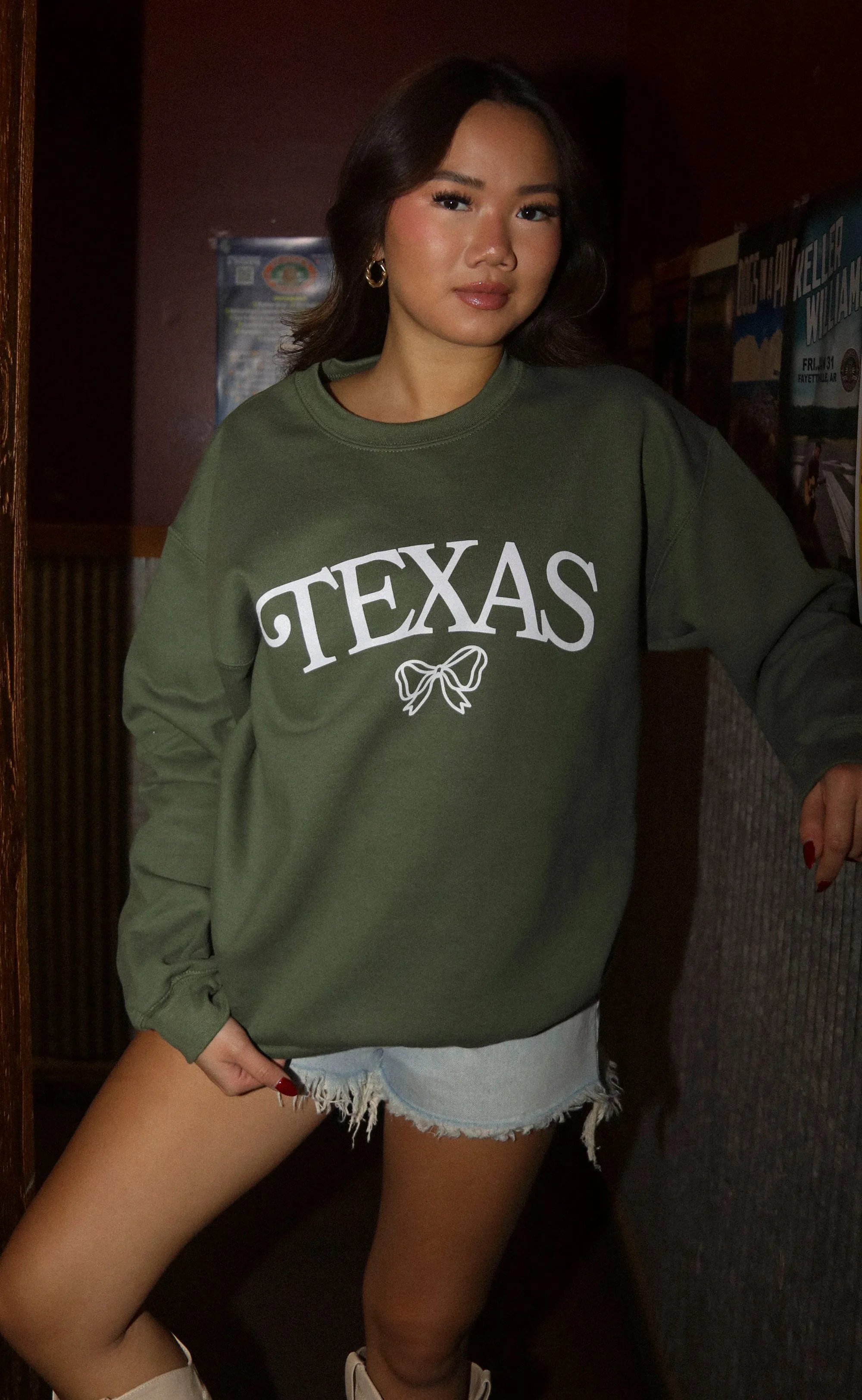 charlie southern: texas bow sweatshirt - green sold by RIFFRAFF product image thumbnail 2