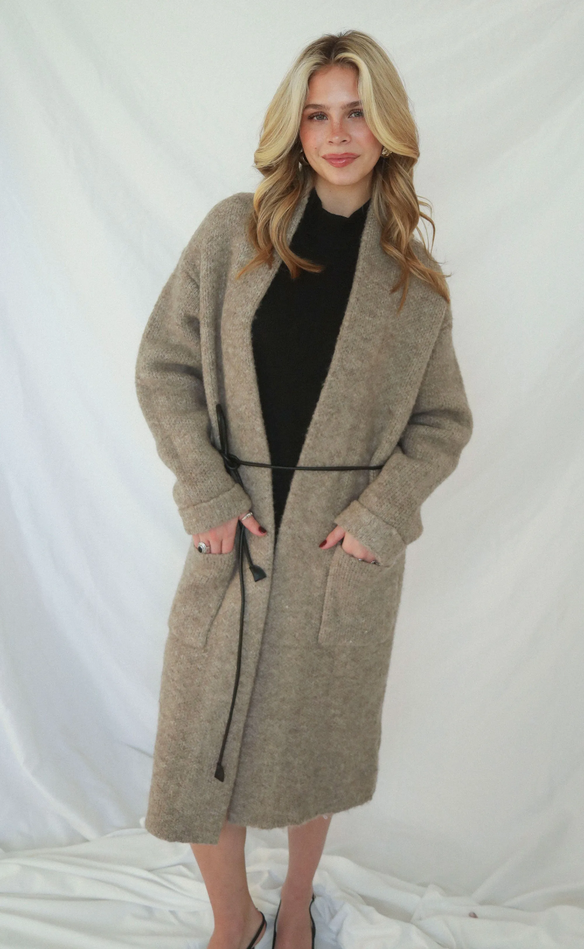 astr: noor sweater sold by RIFFRAFF product image thumbnail 3