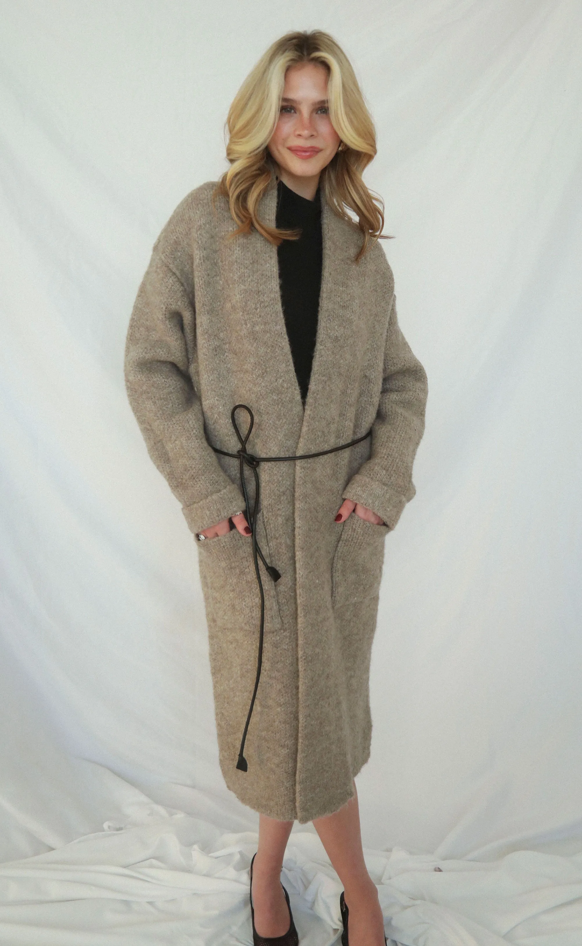 astr: noor sweater sold by RIFFRAFF product image thumbnail 4