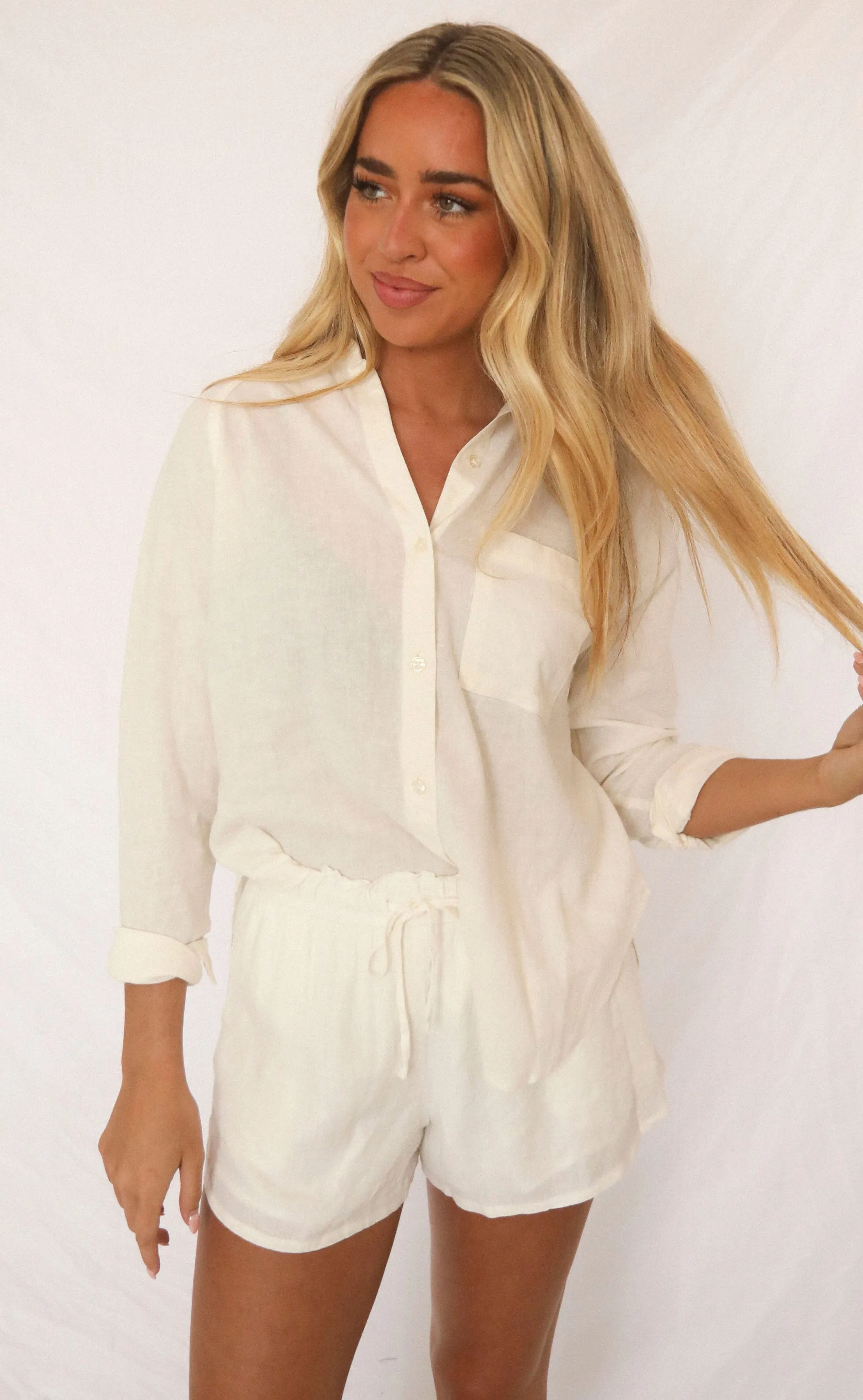 z supply: the perfect linen top - white sold by RIFFRAFF