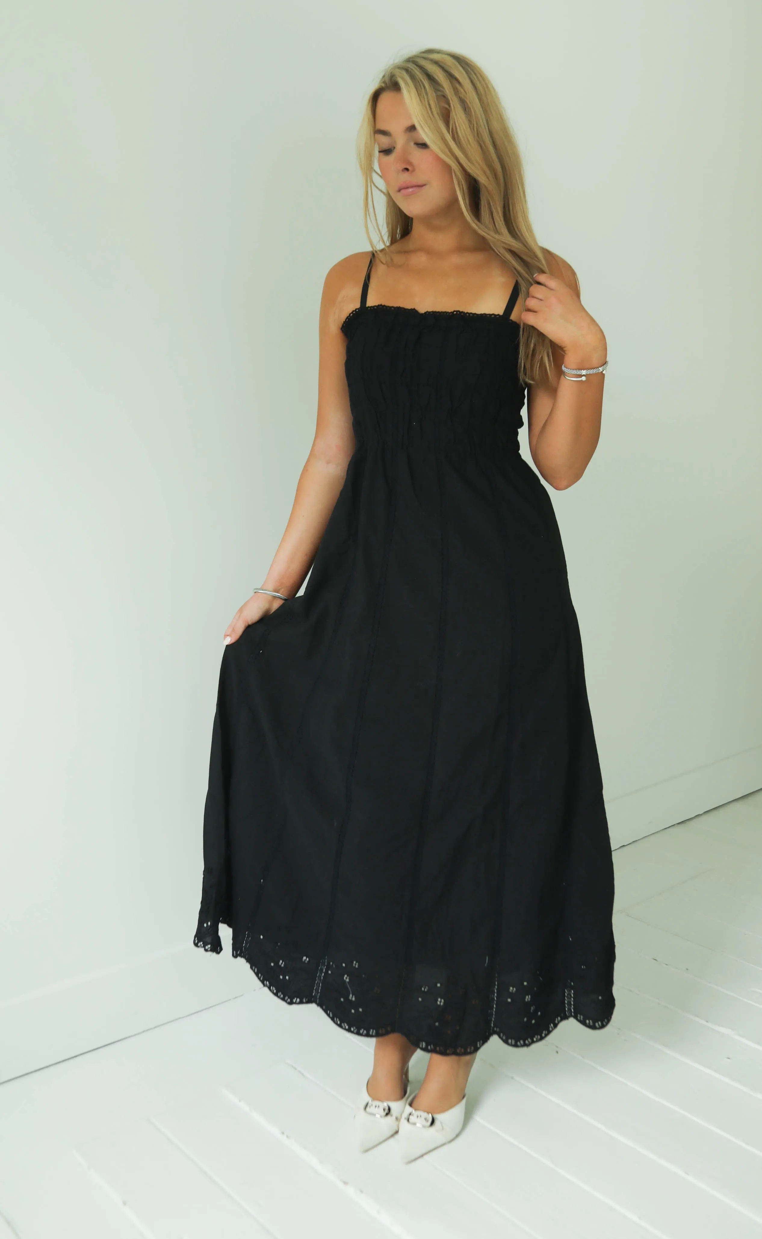 z supply: dani embroidered midi dress sold by RIFFRAFF product image thumbnail 3